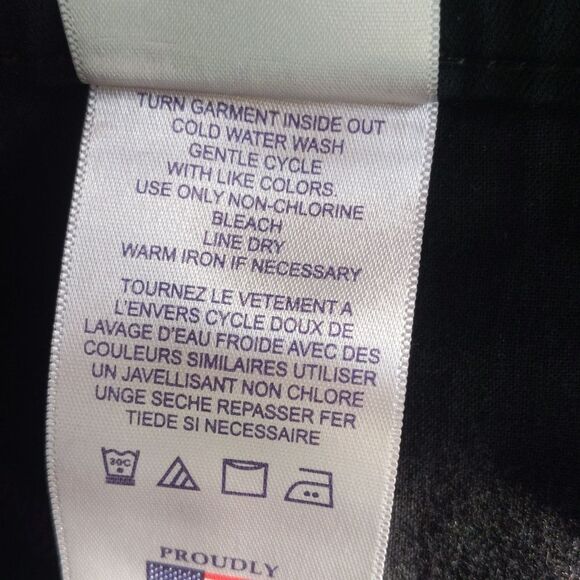 5/$55 NYDJ (Not Your Daughter's Jeans) black cotton blend Bermuda shorts, 4 - Picture 6 of 7